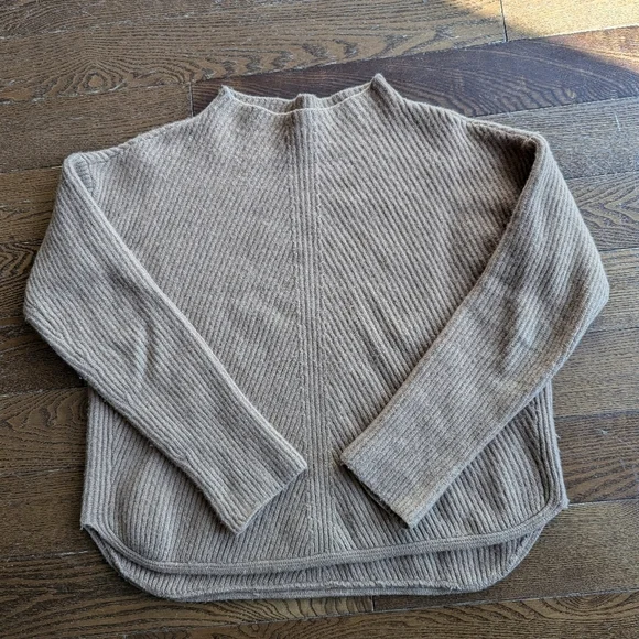 Aritzia Babaton Chalmers Camal Tan Mock Neck drop shoulder wool linen Sweater S - Picture 3 of 9